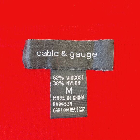 Cable & Gauge Red Chain Embellished V-Neck Short Sleeve Blouse Crop Top Sz M - Picture 6 of 10